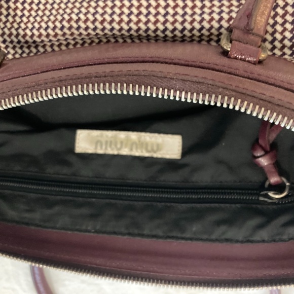 Handbag - Picture 2 of 5